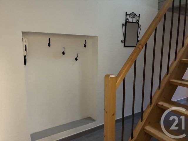 Appartement F3 &agrave; louer - 3 pi&egrave;ces - 38,60 m2 - Sommieres - 30 - LANGUEDOC-ROUSSILLON