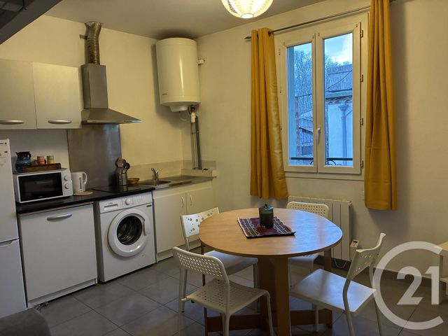 Appartement F3 &agrave; louer - 3 pi&egrave;ces - 38,60 m2 - Sommieres - 30 - LANGUEDOC-ROUSSILLON