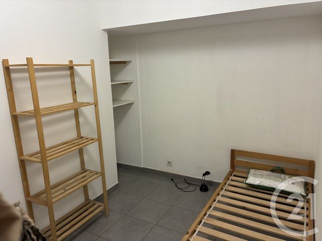 Appartement F3 &agrave; louer - 3 pi&egrave;ces - 38,60 m2 - Sommieres - 30 - LANGUEDOC-ROUSSILLON