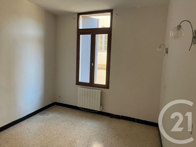 Appartement F2 bis à louer - 3 pièces - 53,20 m2 - Sommieres - 30 - LANGUEDOC-ROUSSILLON