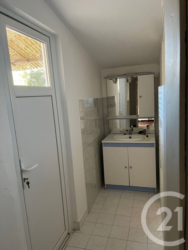 Appartement F2 bis à louer - 3 pièces - 53,20 m2 - Sommieres - 30 - LANGUEDOC-ROUSSILLON