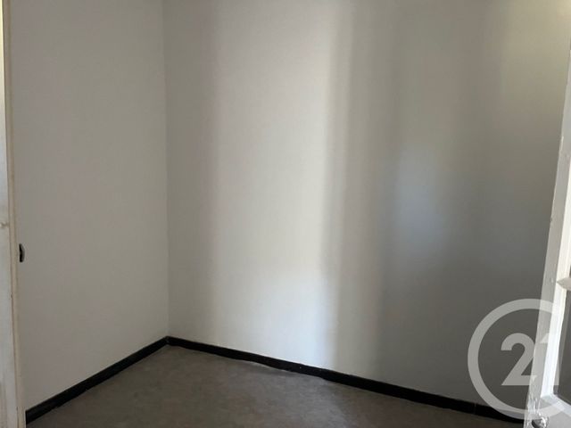 Appartement F2 bis à louer - 3 pièces - 53,20 m2 - Sommieres - 30 - LANGUEDOC-ROUSSILLON