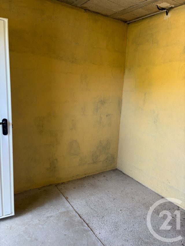 Appartement F3 à louer - 3 pièces - 73 m2 - Sommieres - 30 - LANGUEDOC-ROUSSILLON