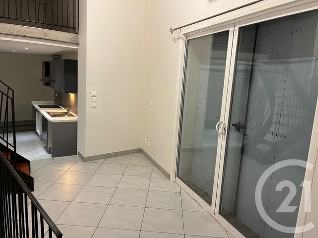 Maison &agrave; louer - 3 pi&egrave;ces - 67,84 m2 - St Mamert Du Gard - 30 - LANGUEDOC-ROUSSILLON
