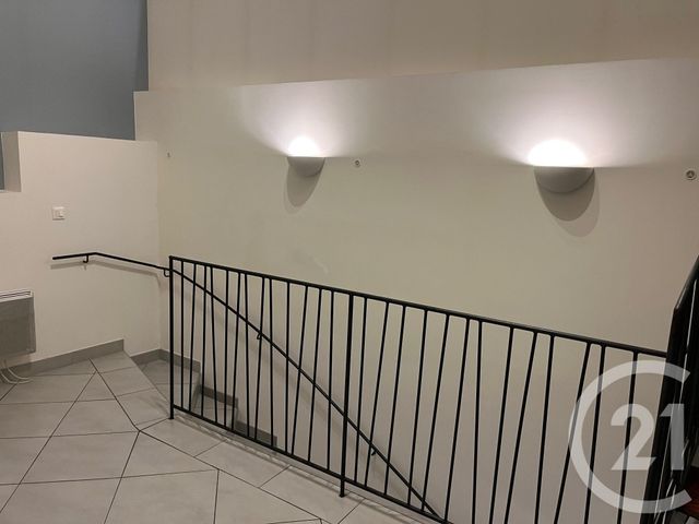 Maison &agrave; louer - 3 pi&egrave;ces - 67,84 m2 - St Mamert Du Gard - 30 - LANGUEDOC-ROUSSILLON