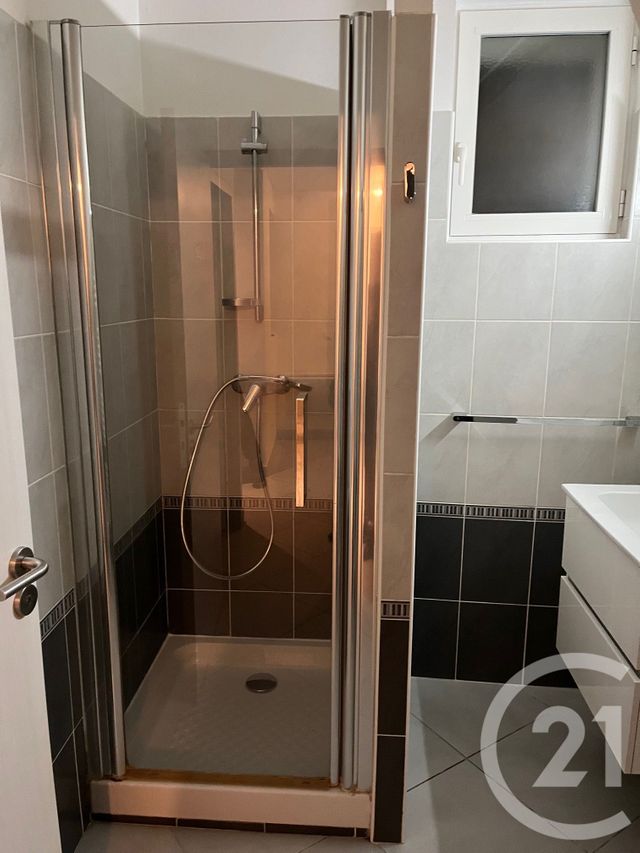 Maison &agrave; louer - 3 pi&egrave;ces - 67,84 m2 - St Mamert Du Gard - 30 - LANGUEDOC-ROUSSILLON