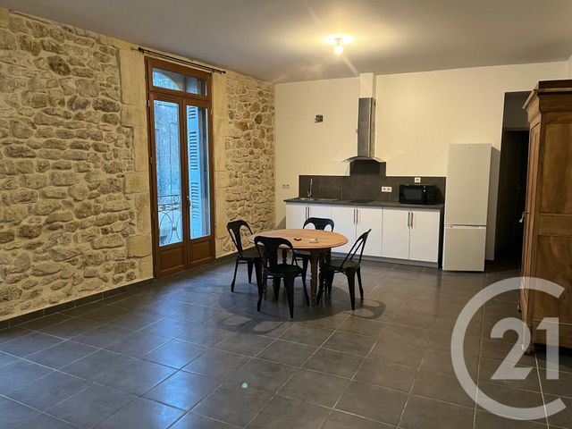 Appartement F3 &agrave; louer - 3 pi&egrave;ces - 72,15 m2 - Sommieres - 30 - LANGUEDOC-ROUSSILLON