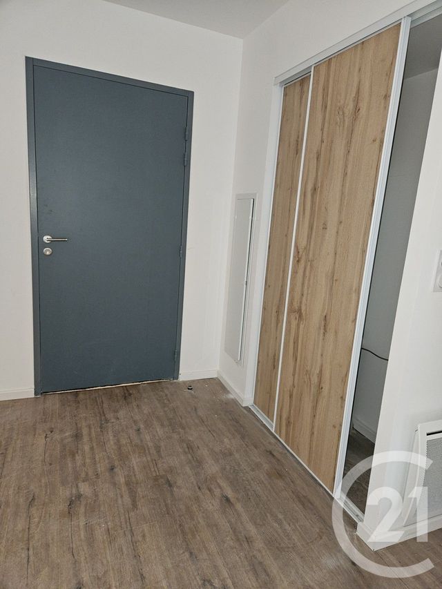 Appartement F3 &agrave; louer - 3 pi&egrave;ces - 65,77 m2 - Sommieres - 30 - LANGUEDOC-ROUSSILLON