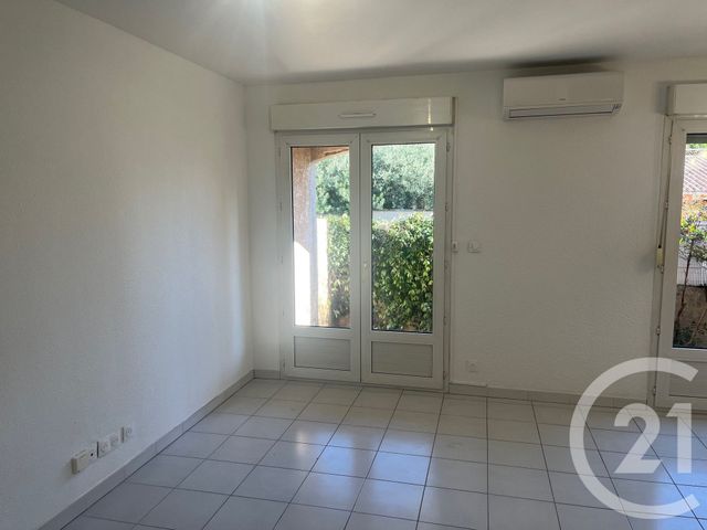 Appartement F2 &agrave; louer - 2 pi&egrave;ces - 45,90 m2 - Nimes - 30 - LANGUEDOC-ROUSSILLON