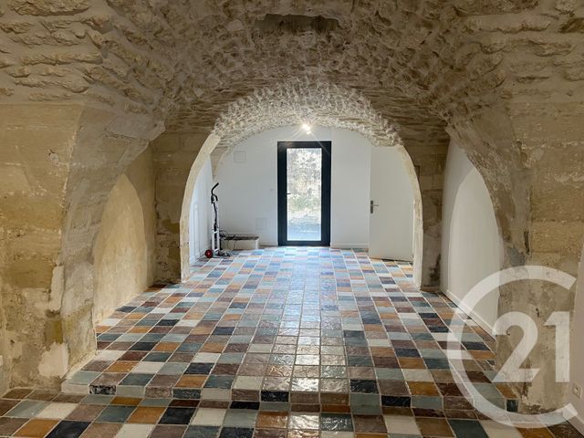 Appartement Local &agrave; louer - 1 pi&egrave;ce - 41 m2 - Sommieres - 30 - LANGUEDOC-ROUSSILLON