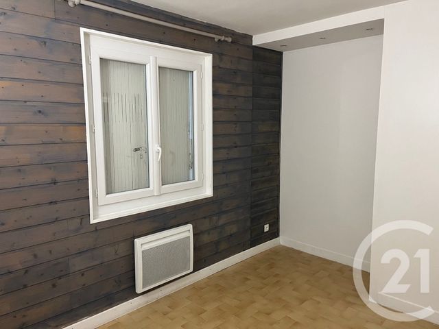 Maison &agrave; louer - 5 pi&egrave;ces - 97,40 m2 - Saussines - 34 - LANGUEDOC-ROUSSILLON