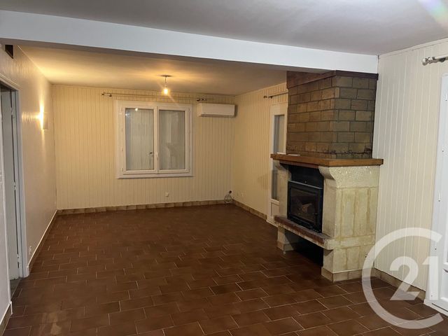 Maison &agrave; louer - 5 pi&egrave;ces - 97,40 m2 - Saussines - 34 - LANGUEDOC-ROUSSILLON