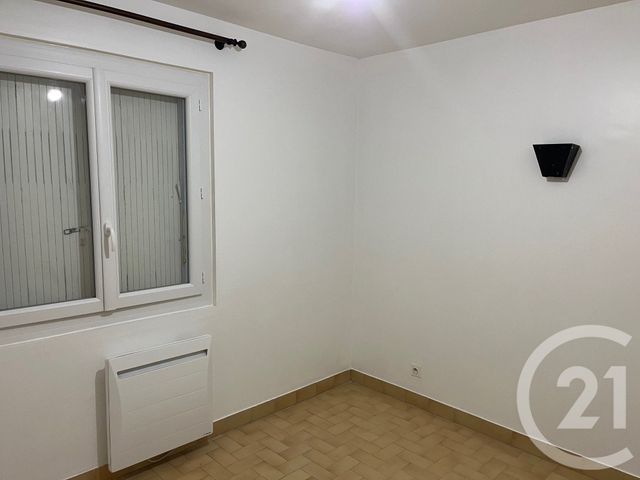 Maison &agrave; louer - 5 pi&egrave;ces - 97,40 m2 - Saussines - 34 - LANGUEDOC-ROUSSILLON