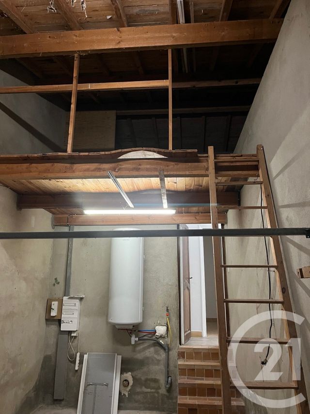 Maison &agrave; louer - 5 pi&egrave;ces - 97,40 m2 - Saussines - 34 - LANGUEDOC-ROUSSILLON