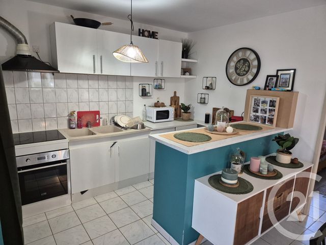 Appartement T3 &agrave; vendre - 3 pi&egrave;ces - 54,40 m2 - Villevieille - 30 - LANGUEDOC-ROUSSILLON