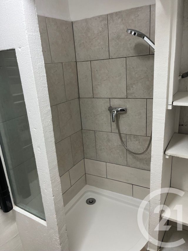 Appartement Studio &agrave; louer - 1 pi&egrave;ce - 24,65 m2 - Lunel - 34 - LANGUEDOC-ROUSSILLON