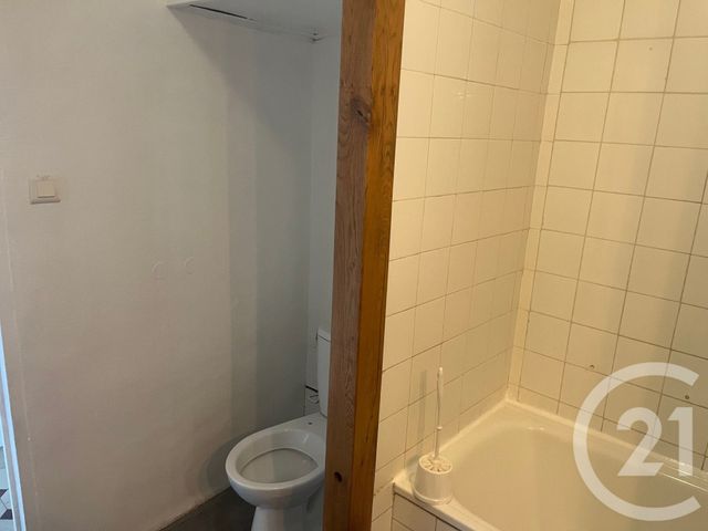 Appartement F3 &agrave; louer - 3 pi&egrave;ces - 63,50 m2 - Sommieres - 30 - LANGUEDOC-ROUSSILLON