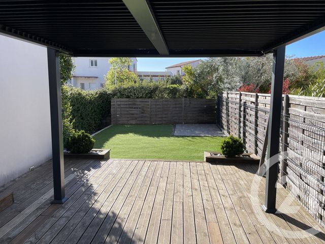 Maison &agrave; louer - 4 pi&egrave;ces - 85 m2 - Sommieres - 30 - LANGUEDOC-ROUSSILLON