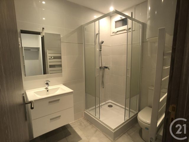 Appartement F2 &agrave; louer - 2 pi&egrave;ces - 32,09 m2 - Nimes - 30 - LANGUEDOC-ROUSSILLON