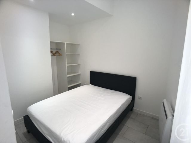 Appartement F2 &agrave; louer - 2 pi&egrave;ces - 32,09 m2 - Nimes - 30 - LANGUEDOC-ROUSSILLON