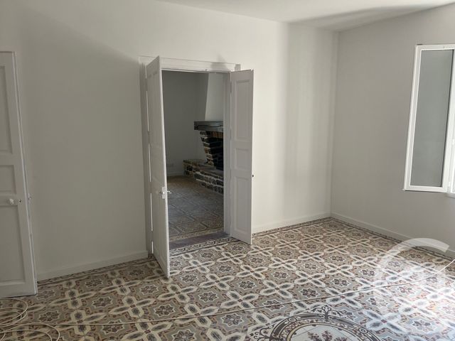 Maison &agrave; louer - 5 pi&egrave;ces - 162,60 m2 - Montmirat - 30 - LANGUEDOC-ROUSSILLON