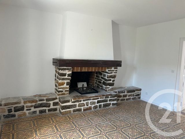 Maison &agrave; louer - 5 pi&egrave;ces - 162,60 m2 - Montmirat - 30 - LANGUEDOC-ROUSSILLON