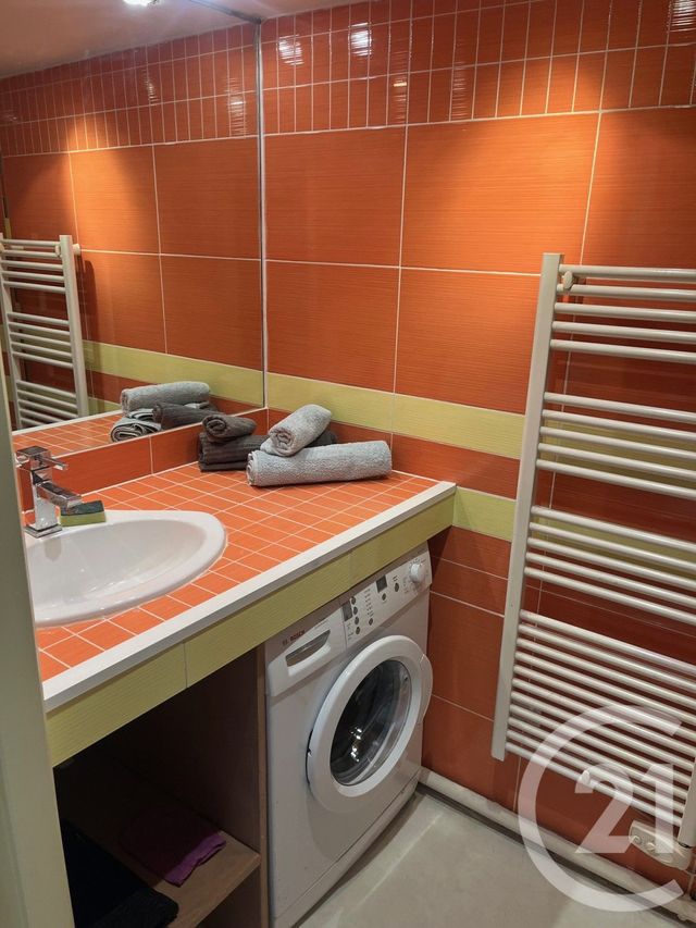 Appartement F2 &agrave; louer - 2 pi&egrave;ces - 32,50 m2 - Lunel - 34 - LANGUEDOC-ROUSSILLON