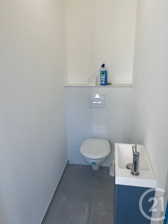 Maison &agrave; louer - 5 pi&egrave;ces - 107,01 m2 - Vergeze - 30 - LANGUEDOC-ROUSSILLON