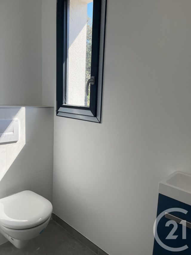 Maison &agrave; louer - 5 pi&egrave;ces - 107,01 m2 - Vergeze - 30 - LANGUEDOC-ROUSSILLON