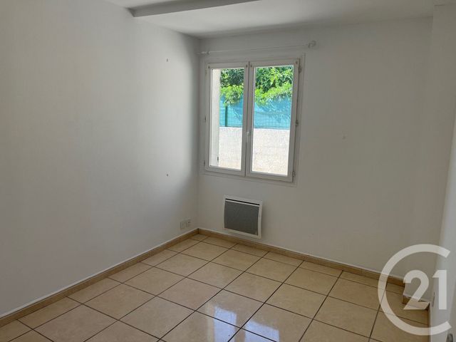 Maison &agrave; louer - 4 pi&egrave;ces - 78,60 m2 - Montmirat - 30 - LANGUEDOC-ROUSSILLON