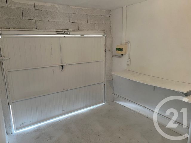 Maison &agrave; louer - 4 pi&egrave;ces - 78,60 m2 - Montmirat - 30 - LANGUEDOC-ROUSSILLON