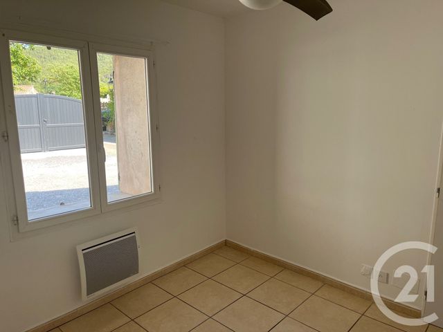 Maison &agrave; louer - 4 pi&egrave;ces - 78,60 m2 - Montmirat - 30 - LANGUEDOC-ROUSSILLON