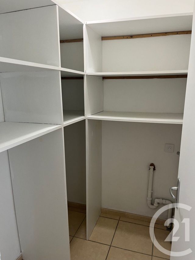 Maison &agrave; louer - 4 pi&egrave;ces - 78,60 m2 - Montmirat - 30 - LANGUEDOC-ROUSSILLON