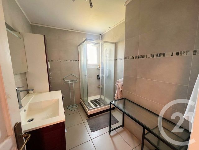 Maison &agrave; vendre - 7 pi&egrave;ces - 75,83 m2 - Nimes - 30 - LANGUEDOC-ROUSSILLON