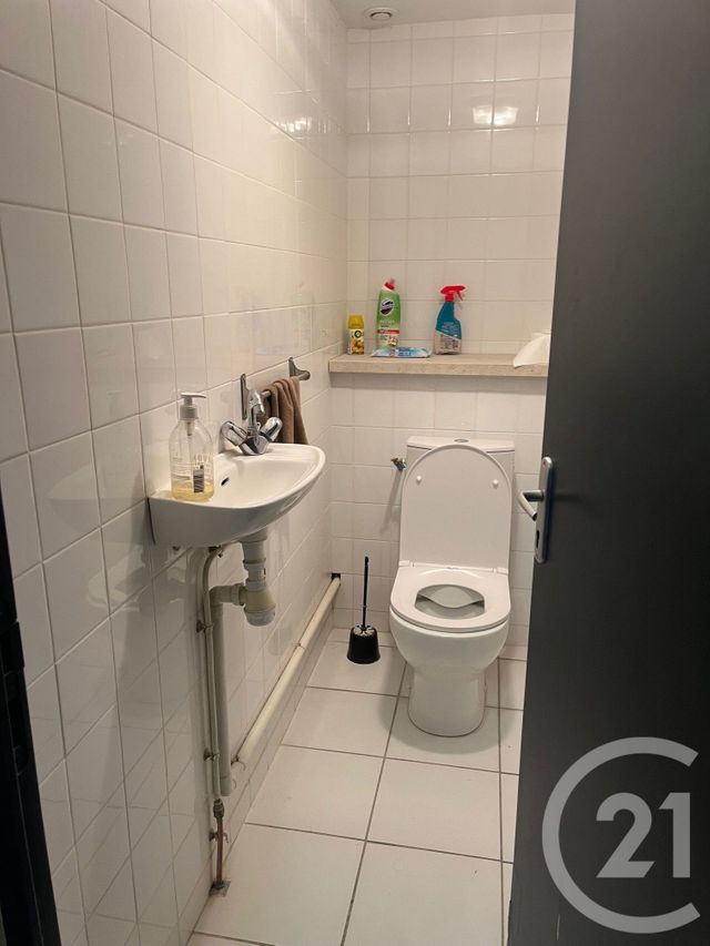Maison &agrave; louer - 7 pi&egrave;ces - 300 m2 - Congenies - 30 - LANGUEDOC-ROUSSILLON