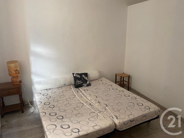 Appartement F2 &agrave; louer - 2 pi&egrave;ces - 36,70 m2 - Sommieres - 30 - LANGUEDOC-ROUSSILLON