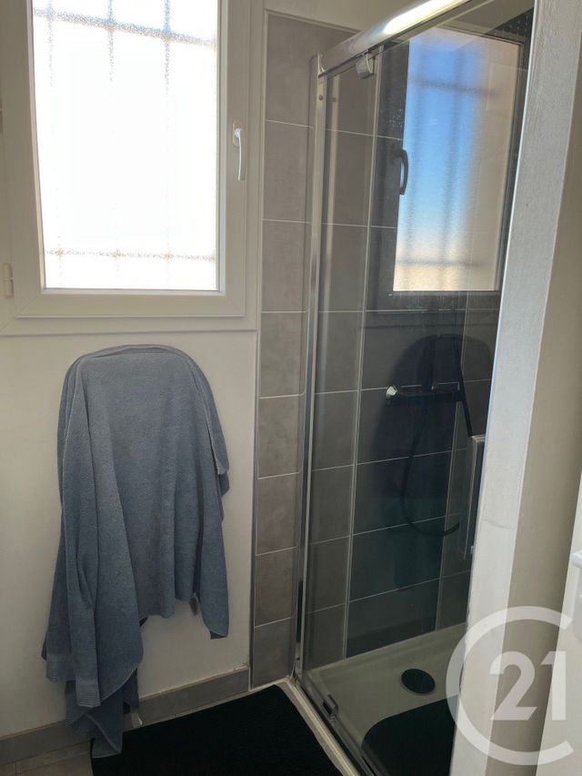 Maison &agrave; louer - 4 pi&egrave;ces - 76,52 m2 - Montpezat - 30 - LANGUEDOC-ROUSSILLON