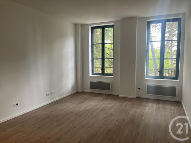 Appartement F2 &agrave; louer - 2 pi&egrave;ces - 50,28 m2 - Sommieres - 30 - LANGUEDOC-ROUSSILLON