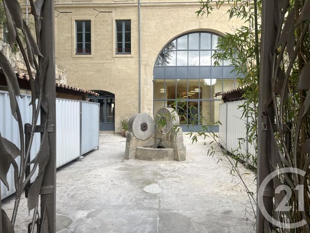 Appartement F2 &agrave; louer - 2 pi&egrave;ces - 50,28 m2 - Sommieres - 30 - LANGUEDOC-ROUSSILLON