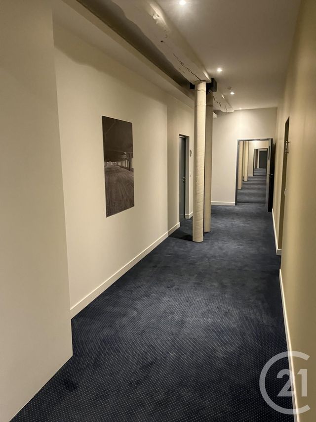 Appartement F2 &agrave; louer - 2 pi&egrave;ces - 50,28 m2 - Sommieres - 30 - LANGUEDOC-ROUSSILLON