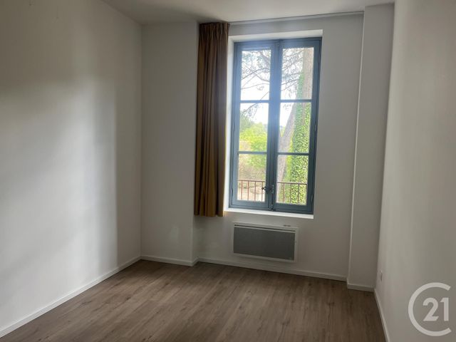 Appartement F2 &agrave; louer - 2 pi&egrave;ces - 50,28 m2 - Sommieres - 30 - LANGUEDOC-ROUSSILLON