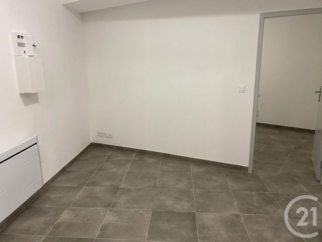 Appartement F2 &agrave; louer - 2 pi&egrave;ces - 36,76 m2 - Aubais - 30 - LANGUEDOC-ROUSSILLON