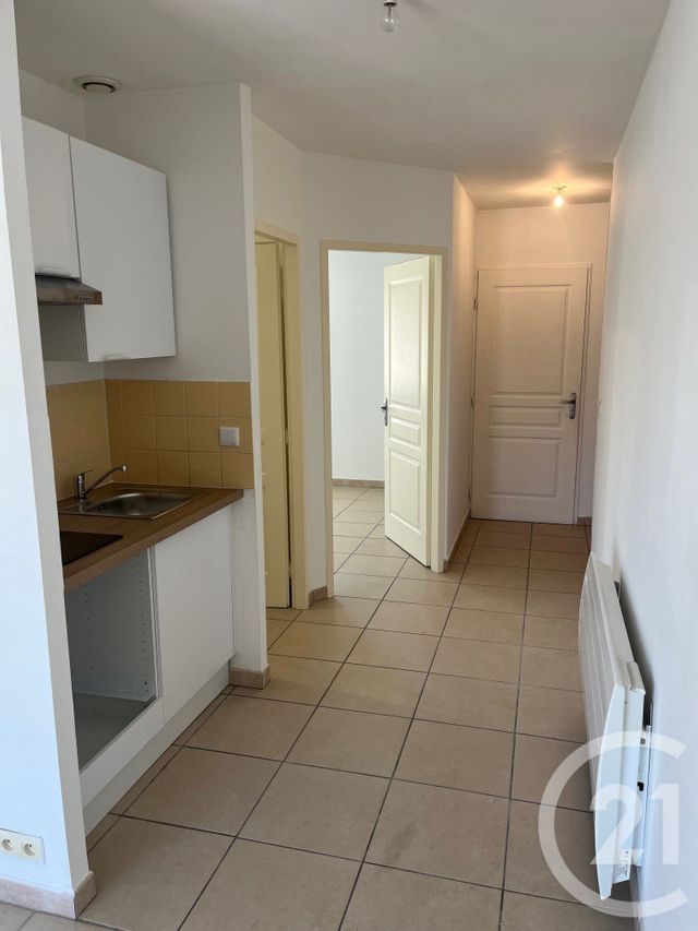 Appartement F2 &agrave; louer - 2 pi&egrave;ces - 44,60 m2 - Quissac - 30 - LANGUEDOC-ROUSSILLON