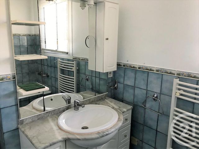 Maison &agrave; louer - 4 pi&egrave;ces - 99,05 m2 - Villevieille - 30 - LANGUEDOC-ROUSSILLON