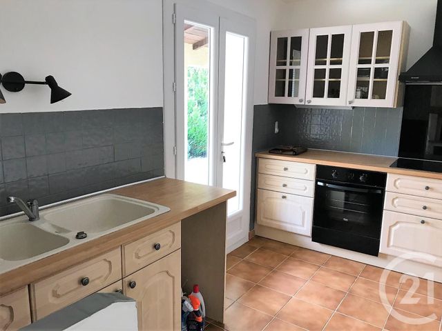 Maison &agrave; louer - 4 pi&egrave;ces - 99,05 m2 - Villevieille - 30 - LANGUEDOC-ROUSSILLON