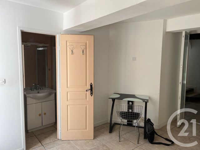 Appartement F3 &agrave; louer - 3 pi&egrave;ces - 83 m2 - St Hippolyte Du Fort - 30 - LANGUEDOC-ROUSSILLON