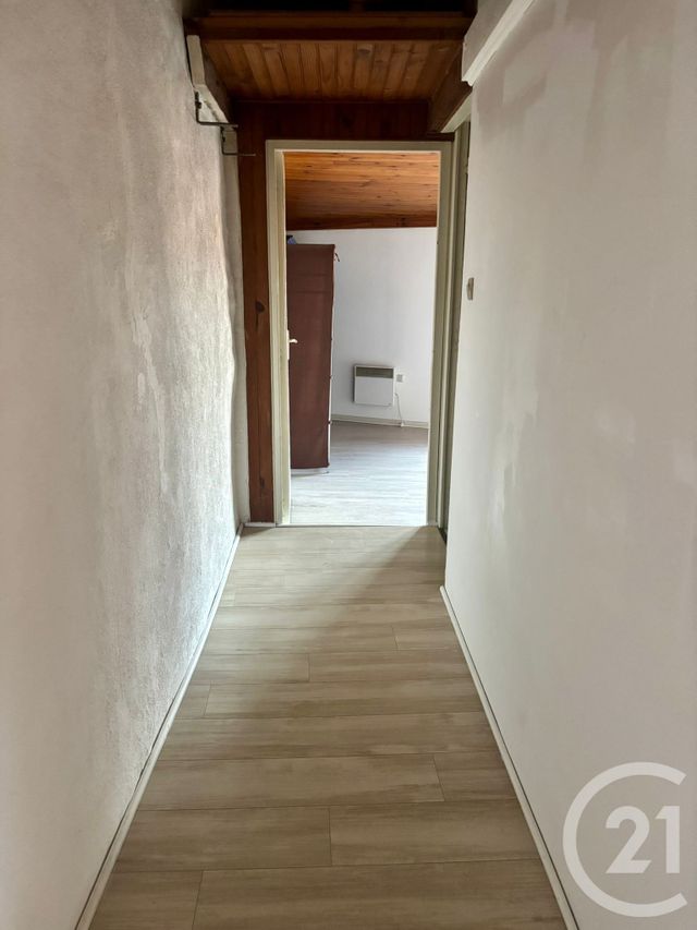 Maison &agrave; louer - 4 pi&egrave;ces - 77 m2 - Saussines - 34 - LANGUEDOC-ROUSSILLON
