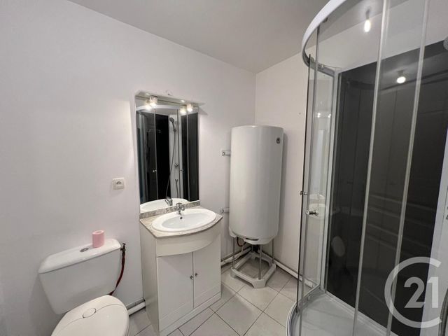 Appartement F3 &agrave; louer - 3 pi&egrave;ces - 65,07 m2 - St Hippolyte Du Fort - 30 - LANGUEDOC-ROUSSILLON