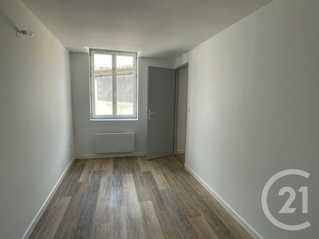 Appartement F2 &agrave; louer - 2 pi&egrave;ces - 29,91 m2 - St Hippolyte Du Fort - 30 - LANGUEDOC-ROUSSILLON