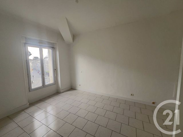Appartement F3 &agrave; louer - 3 pi&egrave;ces - 53,20 m2 - Quissac - 30 - LANGUEDOC-ROUSSILLON
